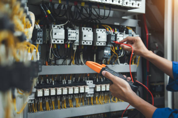 Best Licensed Electrician  in Silverton, OR